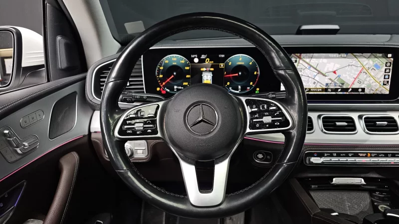 Mercedes-Benz GLE-Class