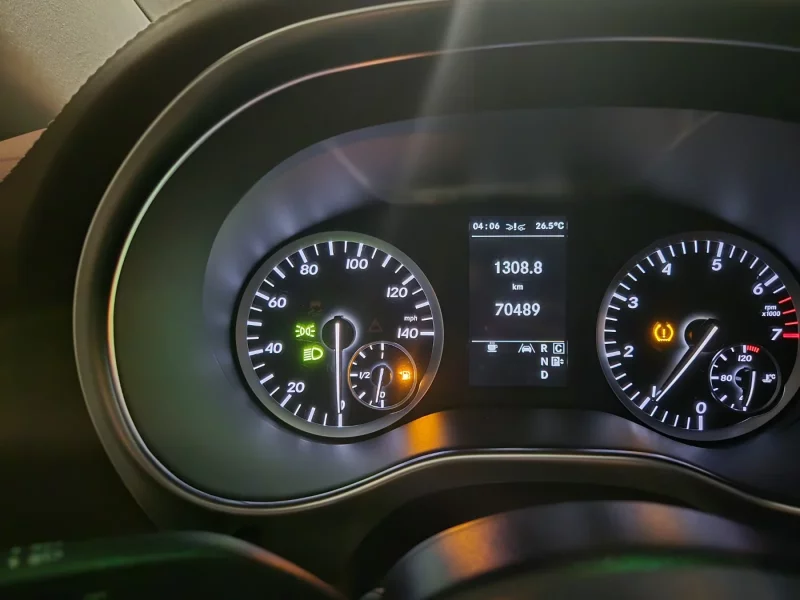 Mercedes-Benz V-Class