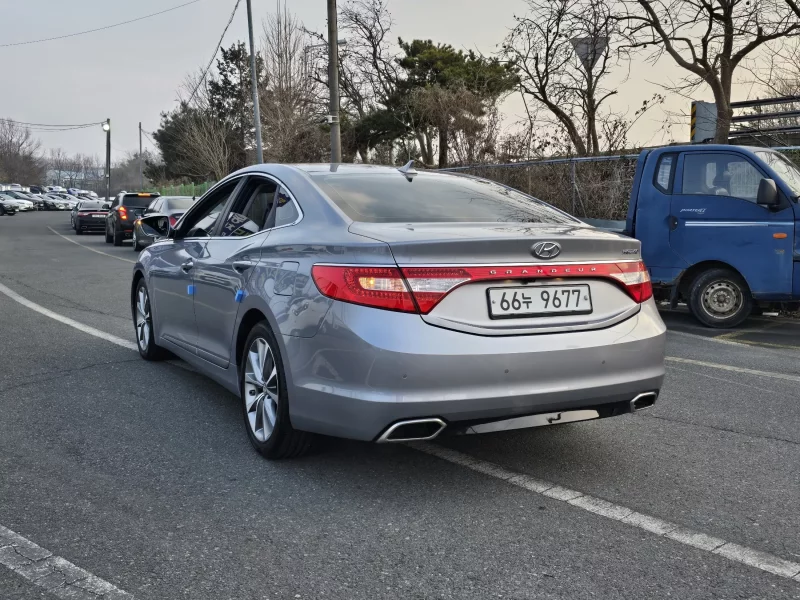 Hyundai Grandeur