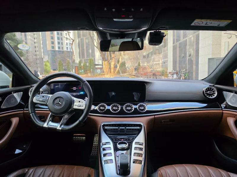 Mercedes-Benz AMG GT