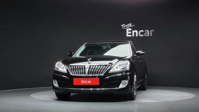Hyundai Equus