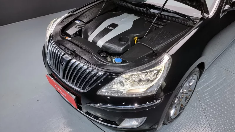 Hyundai Equus