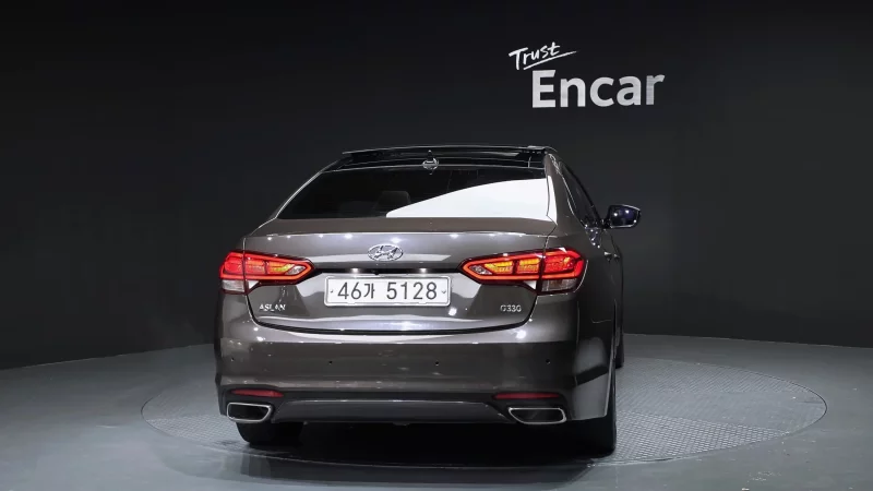 Hyundai Aslan