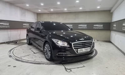 Hyundai Genesis