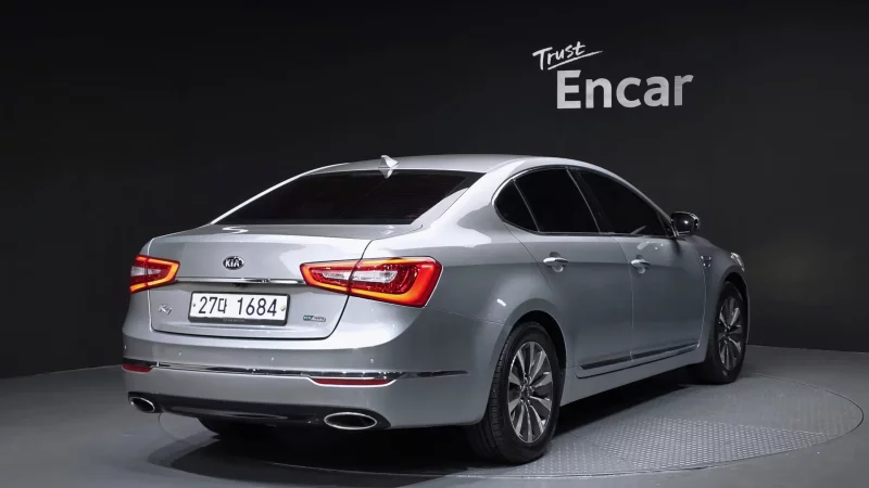 Kia K7