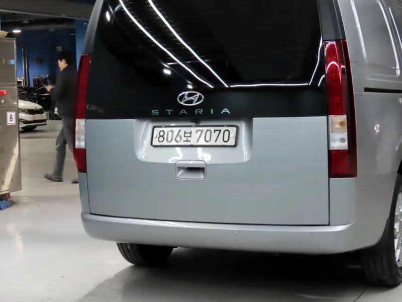 Hyundai Staria