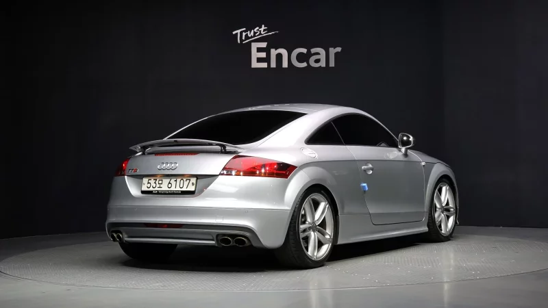 Audi TTS