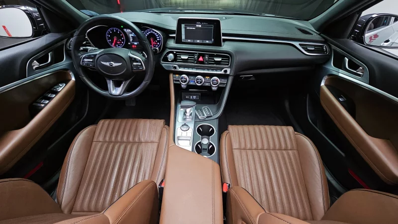 Genesis G70