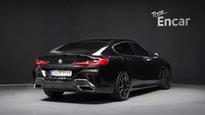 BMW 8-Series