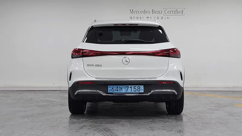 Mercedes-Benz EQA