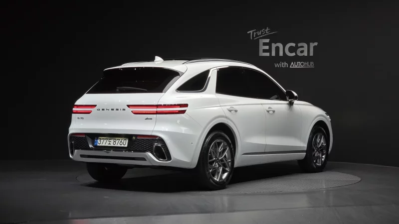 Genesis GV70