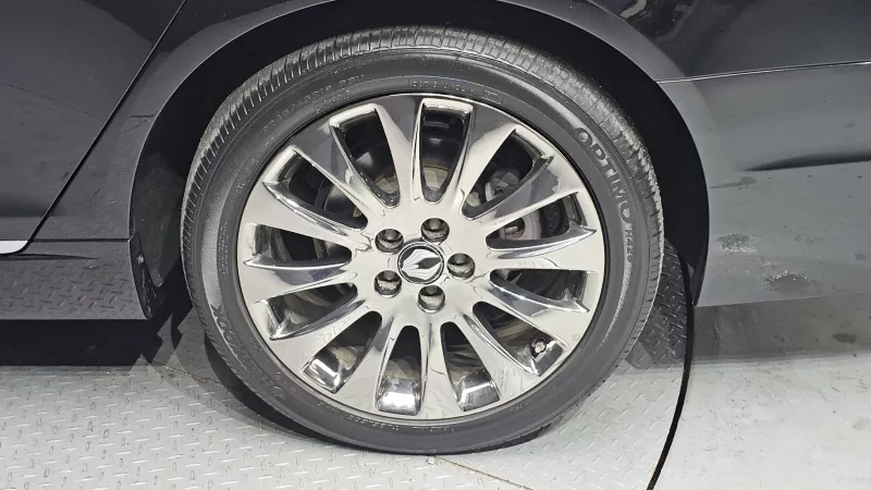 SsangYong Chairman W