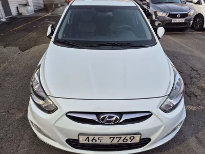 Hyundai Accent