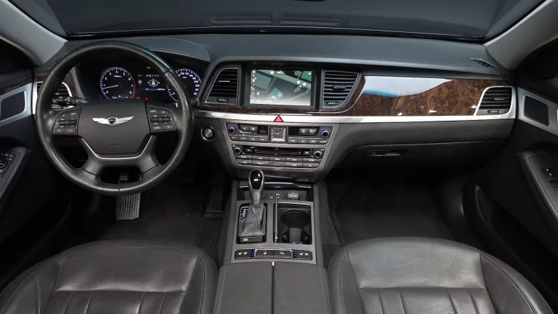 Hyundai Genesis