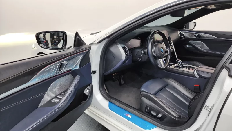 BMW 8-Series