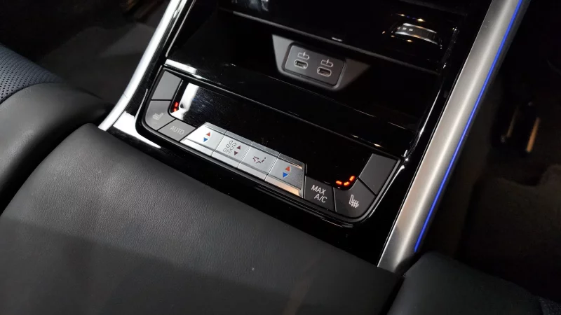 BMW 8-Series