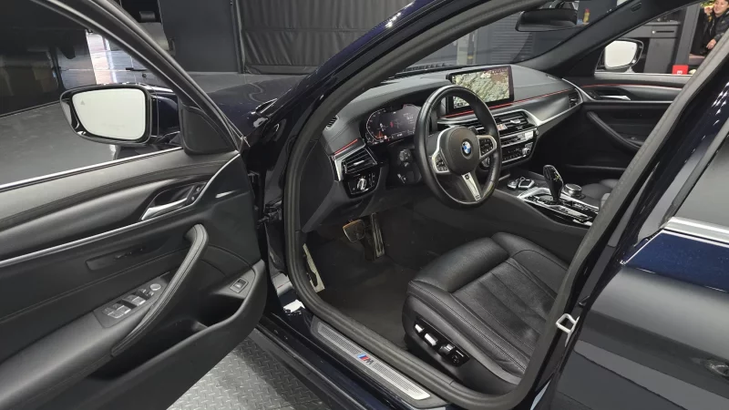 BMW 5-Series
