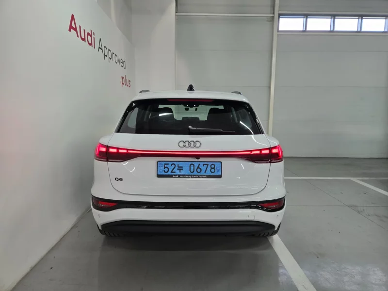 Audi Q6 e-tron