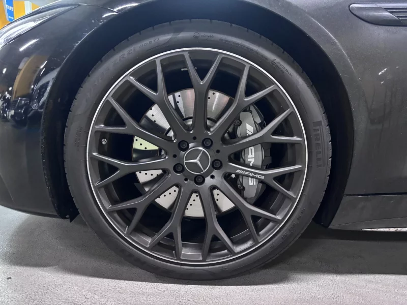 Mercedes-Benz SL-Class