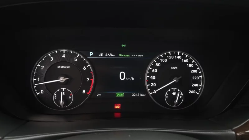 Genesis EQ900