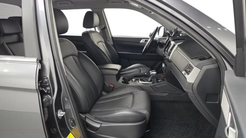 SsangYong Rexton Sports