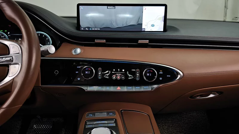 Genesis GV70