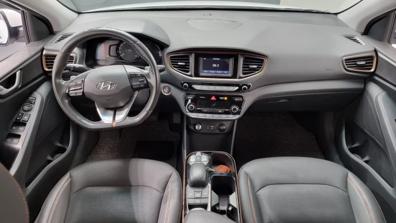 Hyundai Ioniq