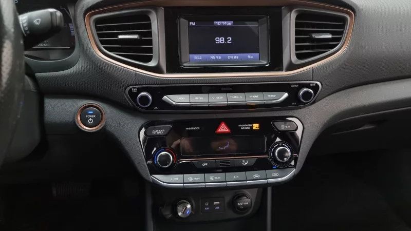 Hyundai Ioniq