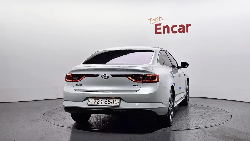 Renault Samsung SM6