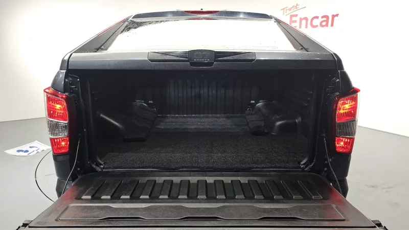 SsangYong Rexton Sports