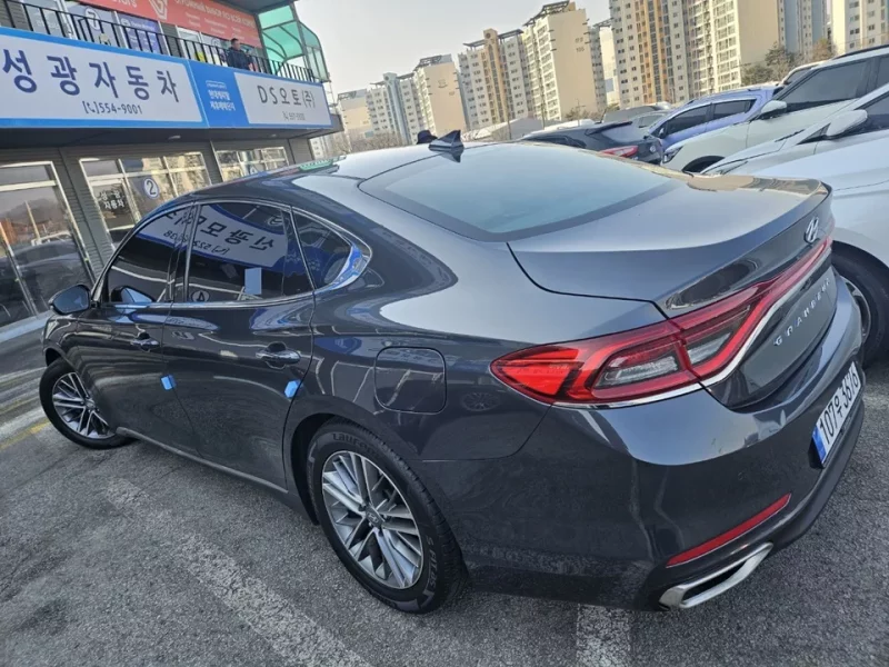Hyundai Grandeur