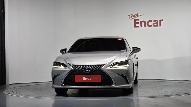 Lexus ES300h