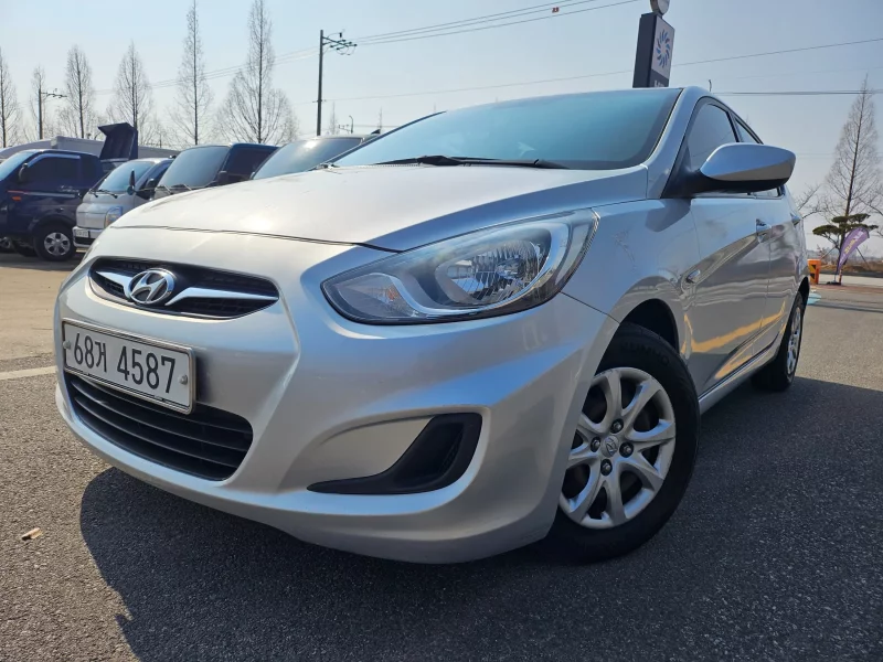 Hyundai Accent