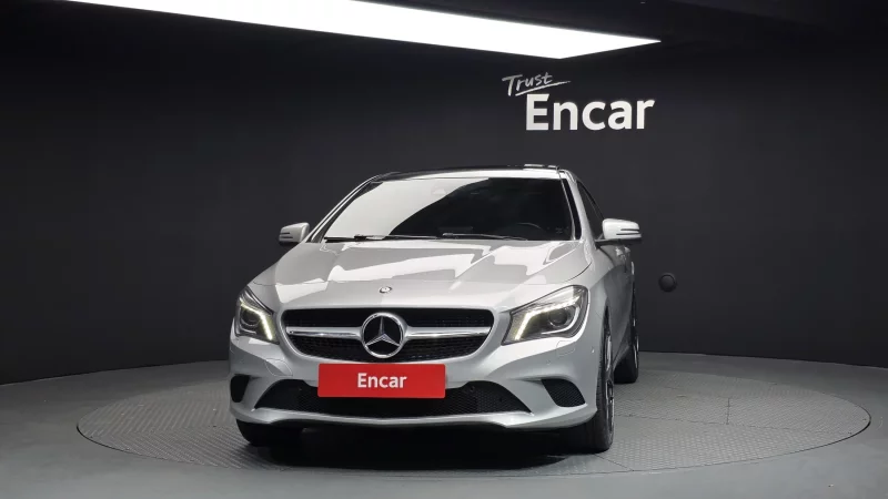 Mercedes-Benz CLA-Class