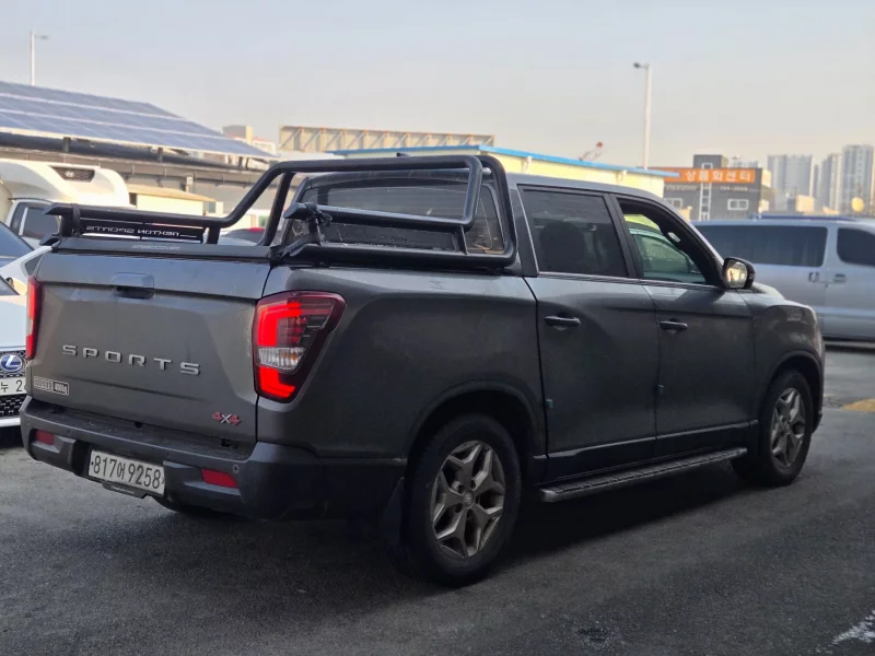 SsangYong Rexton Sports