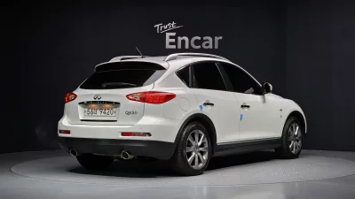 Infiniti QX50