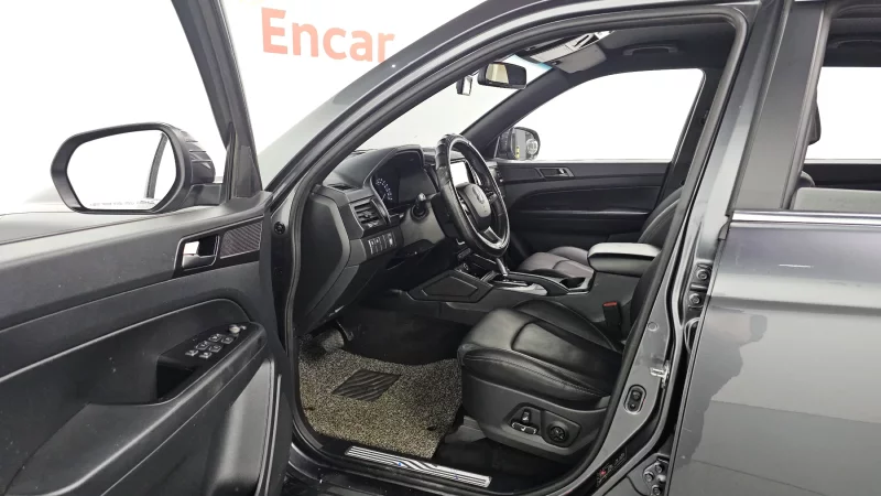 SsangYong Rexton Sports Khan