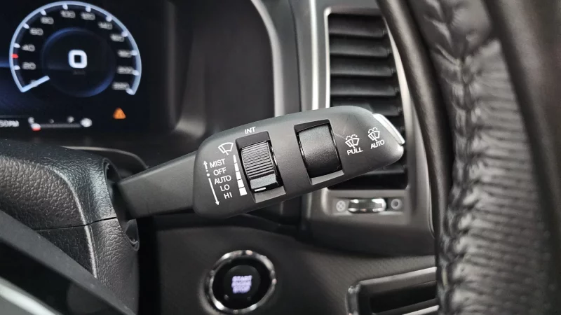 SsangYong Rexton Sports Khan