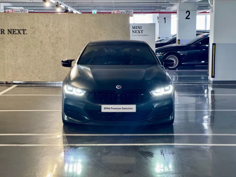 BMW 8-Series