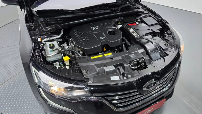 Renault SM6