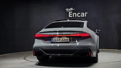 Audi RS7