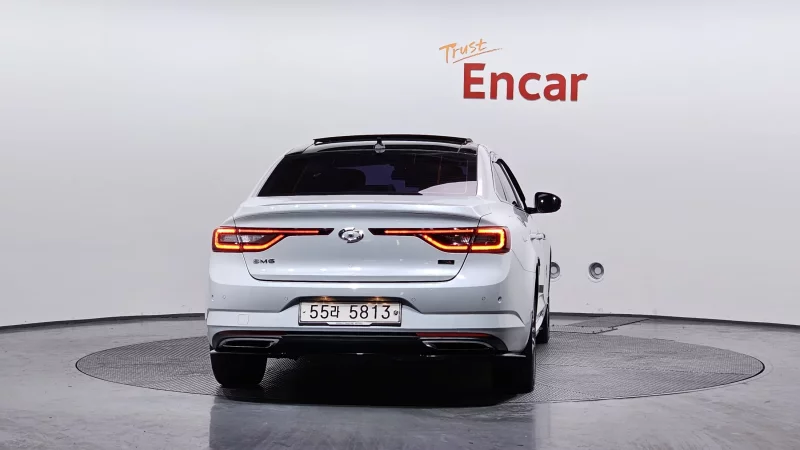 Renault Samsung SM6
