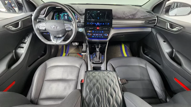 Hyundai Ioniq