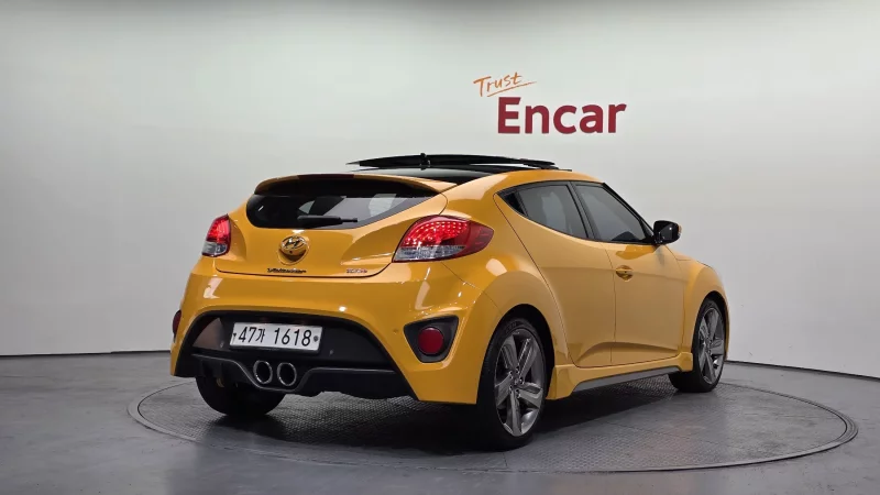 Hyundai Veloster