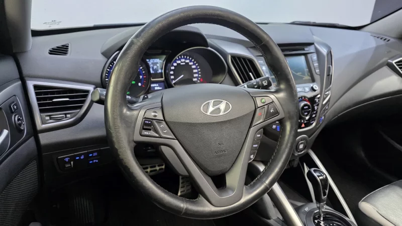 Hyundai Veloster