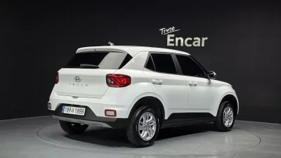 Hyundai Venue