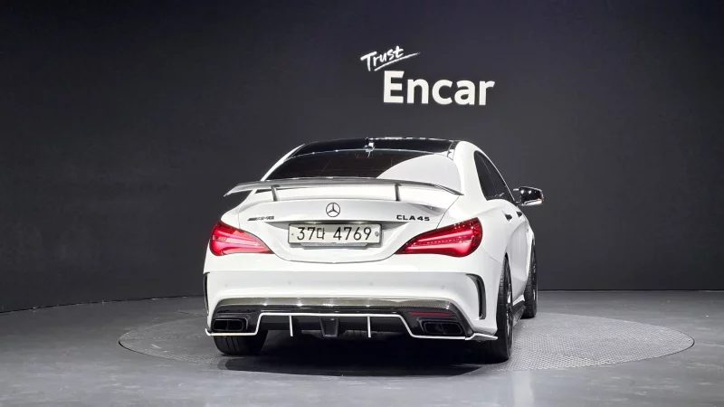 Mercedes-Benz CLA-Class