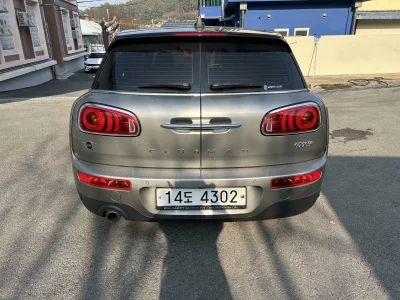 MINI Clubman