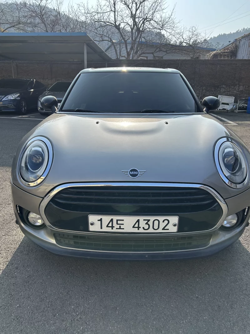 MINI Clubman