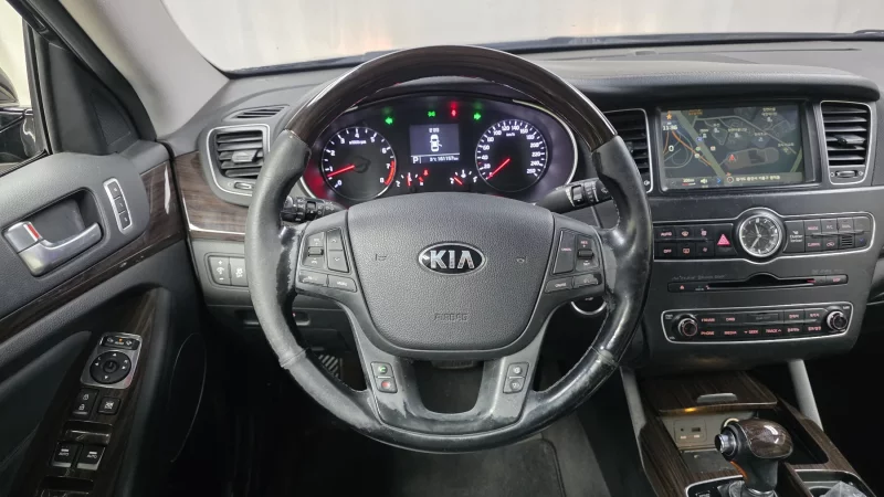 Kia K7